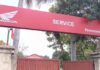 बंम फेंके जाने की घटना से अफरातफरी जांच में पहुंची पुलिस …