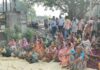 Nirsa News: बिजली संकट पर फूटा ग्रामीणों का गुस्सा! कापासारा ओसीपी का पेट्रोल-डीजल पंप कराया बंद Nirsa News: बिजली संकट पर फूटा ग्रामीणों का गुस्सा!
