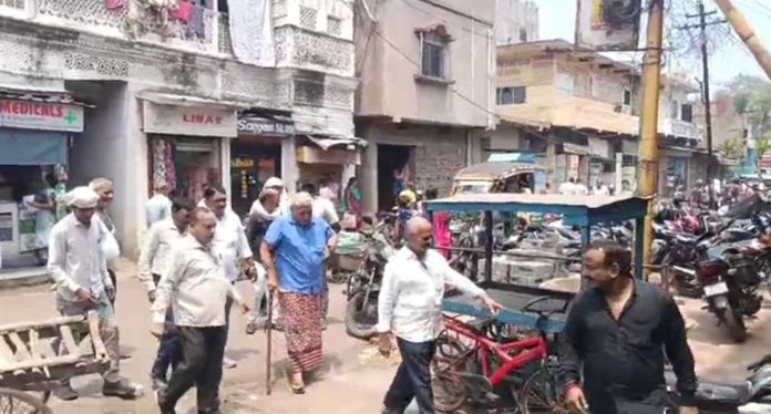 Jharia Hospital Road Encroachment