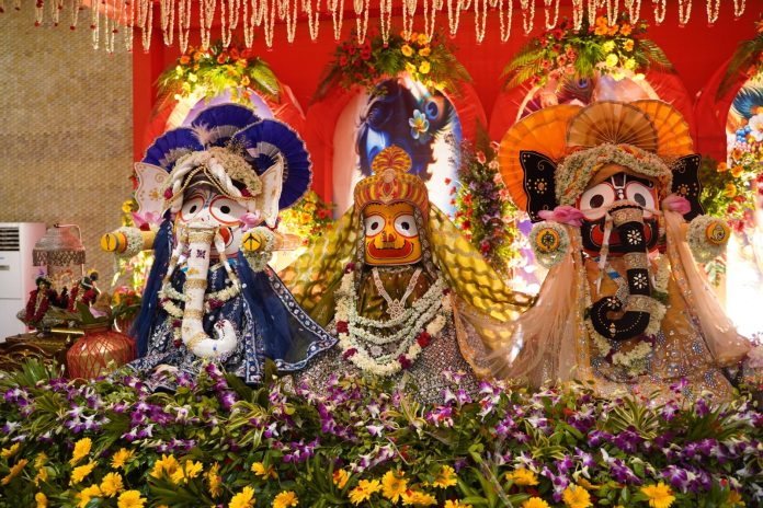 Dhanbad में ISKCON ने श्रद्धा और भक्ति के साथ मनाया भगवान जगन्नाथ का स्नान पूर्णिमा महोत्सव, 16 जुलाई से होगी भव्य रथयात्रा