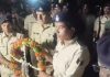 सड़क हादसे में जान गंवाने वाले दरोगा नीरज कुमार को राजकीय सम्मान के साथ अंतिम विदाई, नम आंखों से उमड़ा जनसैलाब दरोगा नीरज कुमार अंतिम विदाई
