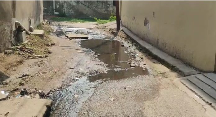 वार्ड 25 सड़क समस्या धनबाद