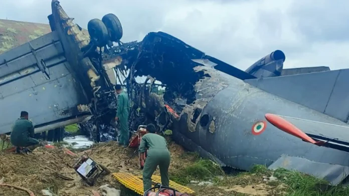 जोरहाट में भारतीय वायु सेना का AN-32 विमान दुर्घटनाग्रस्त, आग बुझाने का अभियान जारी