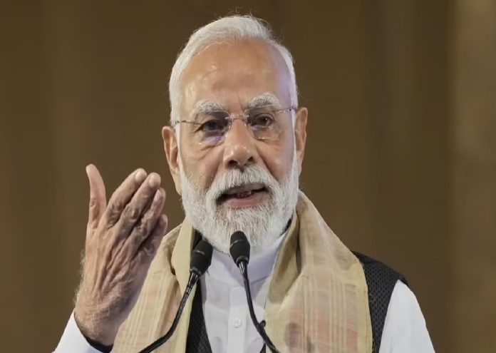 ऑस्ट्रेलिया दौरे पर पीएम नरेंद्र मोदी का मेगा कार्यक्रम, मेलबर्न में प्रवासी भारतीयों से किया संवाद कहा- 'केम छो'