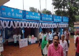 धनबाद में परिवार स्वास्थ्य मेला शुरू, पुरुषों से नसबंदी अपनाने और परिवार नियोजन में भागीदारी की अपील