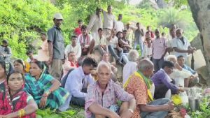 खंडोली पहाड़ की 80 साल पुरानी आस्था, श्रद्धालुओं ने मांगा स्थायी रास्ता