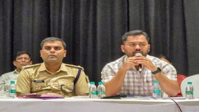 Jharkhand Regional Worker Exam 2024: धनबाद के 78 परीक्षा केंद्रों पर धारा 163 लागू, 100 मीटर तक निषेधाज्ञा