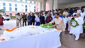 पूर्व मंत्री मन्नान मल्लिक के निधन पर झारखंड में शोक, सीएम हेमंत सोरेन ने दी भावभीनी श्रद्धांजलि