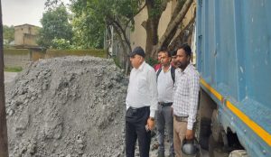 जियलगोड़ा तालाब पर कब्जे की साजिश विफल, हाइवा जब्त कर भू-माफियाओं पर केस दर्ज