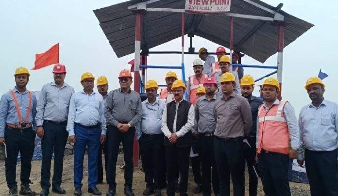 झरिया में BCCL की हाई लेवल बैठक, CMD बोले कोयला चोरी और अवैध खनन पर होगी कड़ी कार्रवाई