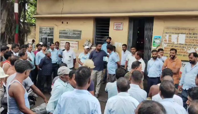 ECL मुगमा की हरियाजाम इंकलाइन में केबल लूट, फायरिंग और हमले के बाद मजदूरों ने रोका काम