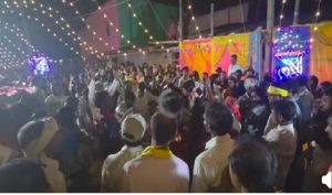 बोकारो में अनोखी बारात: बैलगाड़ी पर निकले दूल्हे राजा, कुड़माली झूमर की धुन पर झूमे बराती