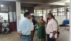 धनबाद में खाद्य सुरक्षा विभाग की बड़ी कार्रवाई, SNMCH के पास स्ट्रीट फूड की जांच में गड़बड़ी उजागर 1 धनबाद में खाद्य सुरक्षा विभाग की बड़ी कार्रवाई, SNMCH के पास स्ट्रीट फूड की जांच में गड़बड़ी उजागर