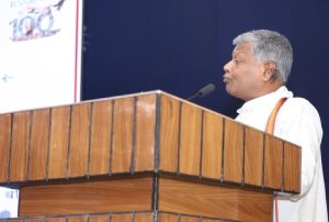RSS Dhanbad Youth Seminar: शताब्दी वर्ष में युवाओं को राष्ट्र निर्माण और पंच परिवर्तन का दिया संदेश
