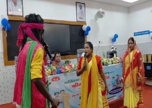 धनबाद में परिवार स्वास्थ्य मेला शुरू, पुरुषों से नसबंदी अपनाने और परिवार नियोजन में भागीदारी की अपील