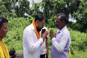 Nirsa News: श्मशान घाट पर शवदाह गृह निर्माण शुरू, बारिश में मिलेगी राहत