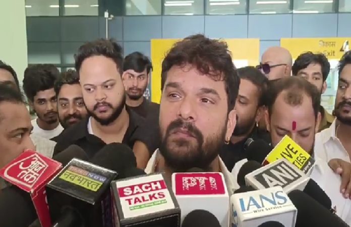 खेसारी लाल यादव बोले सोनम वांगचुक का आंदोलन हर माता पिता की लड़ाई, प्रशांत किशोर को बताया विजन वाला नेता