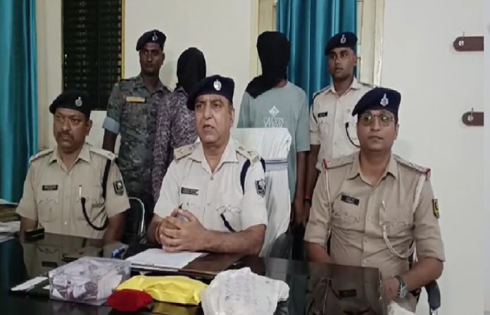 पटना के पंडारक में STF और पुलिस की बड़ी कार्रवाई, पिता-पुत्र गिरफ्तार; 4 हथियार और 140 जिंदा कारतूस बरामद