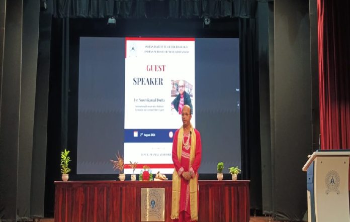 IIT ISM धनबाद के नए छात्रों को डॉ. सुव्रोकमल दत्ता की सलाह, AI का इस्तेमाल मानवता के हित में करें