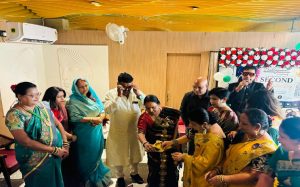 धनबाद में सखियां फाउंडेशन का दूसरा स्थापना दिवस मनाया गया, जिला परिषद अध्यक्ष शारदा सिंह ने दी शुभकामनाएं 2 धनबाद में सखियां फाउंडेशन का दूसरा स्थापना दिवस मनाया गया, जिला परिषद अध्यक्ष शारदा सिंह ने दी शुभकामनाएं
