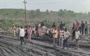 धनबाद के भूली में दर्दनाक हादसा: कोयला लोडिंग स्थल पर हाईवा की चपेट में आने से महिला की मौत