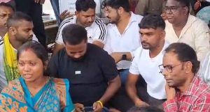 JPSC-JSSC परीक्षाओं में कथित धांधली के विरोध में धनबाद में JLKM का धरना, जयराम महतो ने दिया छात्रों को समर्थन