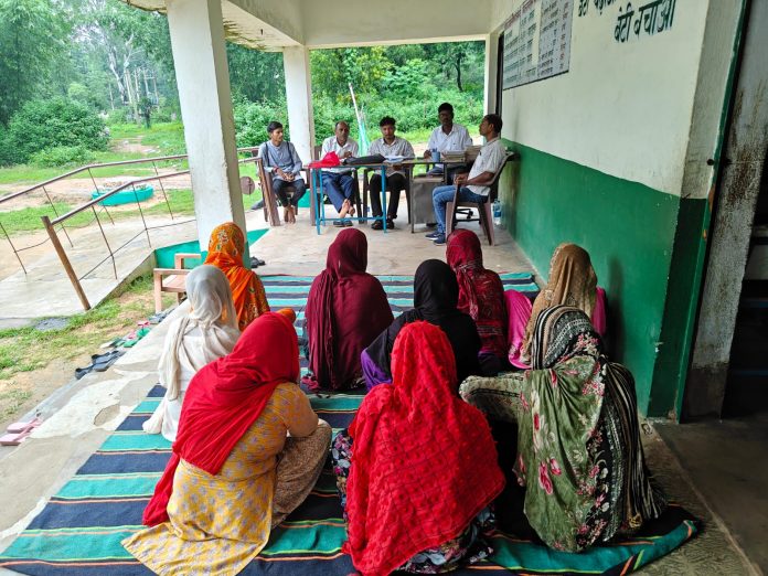 Bengabad School Social Audit: बेंगाबाद के बलगो विद्यालय में दो दिवसीय सोशल ऑडिट संपन्न, ग्रामसभा में शिक्षा की गुणवत्ता और पारदर्शिता पर जोर