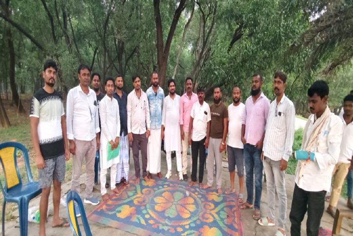 Tundi News: JLKM अल्पसंख्यक मोर्चा की बैठक, पंचायत स्तर तक संगठन विस्तार पर बनी रणनीति