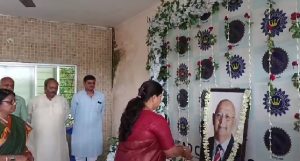 DCA कार्यालय में याद किए गए स्व. अमिताभ चौधरी, खिलाड़ियों ने दी भावभीनी श्रद्धांजलि 1 DCA कार्यालय में याद किए गए स्व. अमिताभ चौधरी, खिलाड़ियों ने दी भावभीनी श्रद्धांजलि