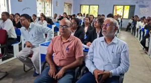 धनबाद लॉ कॉलेज में साइबर क्राइम रोकथाम कार्यशाला, सिटी एसपी ने विद्यार्थियों को बताए बचाव के तरीके 2