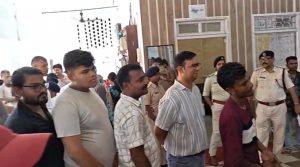 खोए मोबाइल पाकर खिले चेहरे, किशनगंज पुलिस ने 51 लोगों को लौटाए फोन