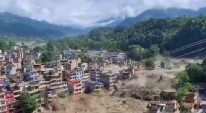 नेपाल में बढ़ा नदी का जलस्तर, गंडक किनारे अलर्ट; बगहा में प्रशासन सतर्क