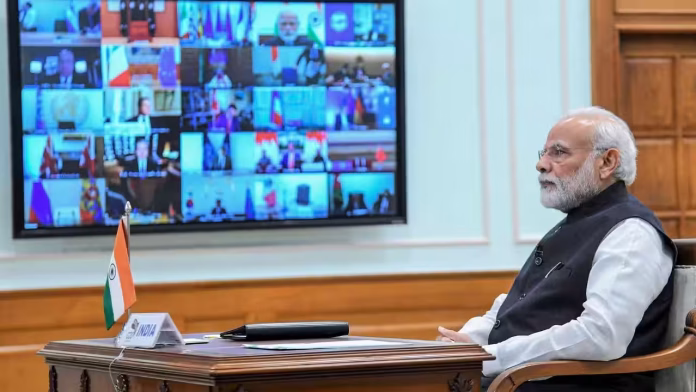 PM Modi ने पेरिस के स्वामीनारायण मंदिर का किया उद्घाटन, भारत-फ्रांस रिश्तों पर कही बड़ी बात