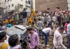 Delhi Building Collapse: सत्य निकेतन हादसे में 7 की मौत, मालिक के खिलाफ लुक आउट नोटिस Delhi Building Collapse: सत्य निकेतन हादसे में 7 की मौत, मालिक के खिलाफ लुक आउट नोटिस