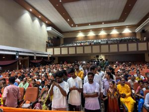 धनबाद में ऐतिहासिक जन्माष्टमी महा-महोत्सव, 10 हजार से ज्यादा भक्तों ने मनाया कृष्ण जन्मोत्सव