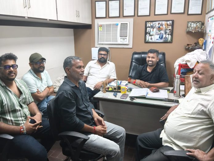 Dhanbad Ganesh Puja 2026: बैंक मोड़ में गणपति बप्पा की भव्य पूजा, जानें पूरा कार्यक्रम