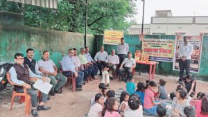 धनबाद की कोरंगा बस्ती में लगा विधिक सेवा शिविर 1