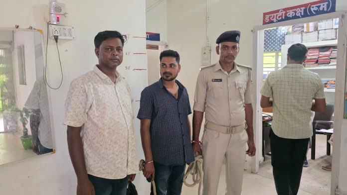 पुलिस को लगा अफसर है, साथ लेकर निकले; फर्जी IPS ने NH-139 पर कराई चेकिंग