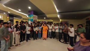 Dhanbad Seva Sankalp Abhiyan: आईआईटी धनबाद के छात्रों को दिखाई गई हनुमान अंश फिल्म, मिला खास संदेश