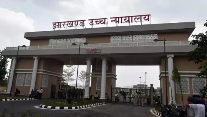 JSSC CGL विज्ञापन रद्द करने पर हाईकोर्ट सख्त, 99 अधिकारियों को फिलहाल नहीं हटाया जाएगा