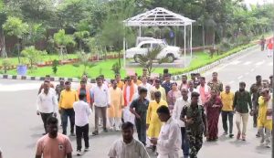 JPSC-CGL धांधली के खिलाफ धनबाद में भाजपा का प्रदर्शन, CBI जांच की मांग