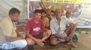 निरसा में पनभरा कर्मियों का 9 महीने से आंदोलन, सांसद ढुल्लू महतो के आश्वासन पर उठे सवाल