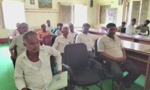 Giridih News: सिंदवारिया पंचायत सचिवालय में मनाया गया अंतर्राष्ट्रीय लोकतंत्र दिवस, अधिकारों और पर्यावरण पर हुई चर्चा