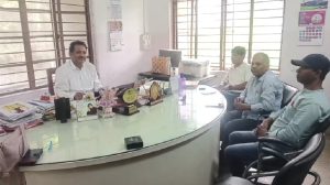RS More College Admission Complaint: आर एस मोर कॉलेज में एडमिशन के नाम पर अतिरिक्त रकम मांगने का आरोप, कॉलेज प्राचार्य बोले- दोषी मिले तो कार्रवाई