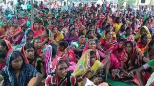 Nirsa JMM Protest: MMDR कानून पर क्यों नाराज है झामुमो? निरसा में कार्यकर्ताओं ने किया जोरदार प्रदर्शन