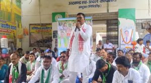 Jamua JMM Protest: पूर्व विधायक केदार हाजरा के नेतृत्व में जमुआ में प्रदर्शन, रोजगार और आजीविका का मुद्दा उठा