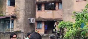 Maithon Fire Incident: मैथन के आजाद नगर में आधी रात आगजनी से हड़कंप, दो वाहनों को बनाया निशाना