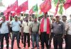 Baijna 31 Number Worker Protest: बैजना 31 नंबर में मारपीट के विरोध में उत्पादन ठप, सुरक्षा की मांग पर मजदूरों का धरना Baijna 31 Number Worker Protest: बैजना 31 नंबर में मारपीट के विरोध में उत्पादन ठप, सुरक्षा की मांग पर मजदूरों का धरना