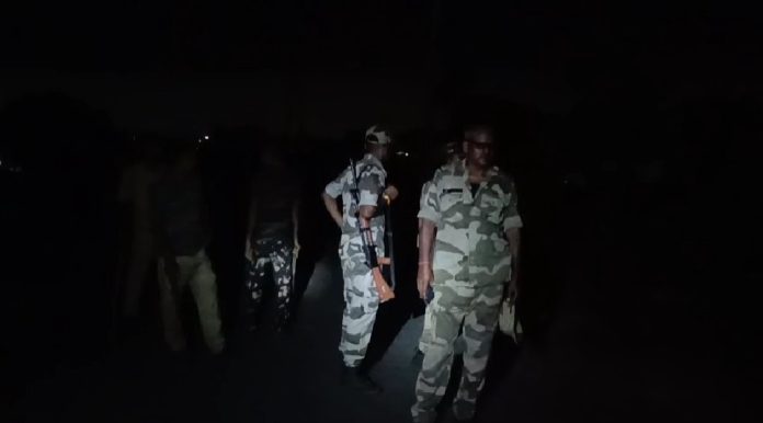 Nirsa Illegal Coal Transportation: अवैध कोयला ढुलाई को लेकर बवाल, स्कूटी सवार करण कुमार के साथ मारपीट का आरोप