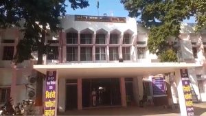 Saran Teacher Election 2026: सारण शिक्षक सीट से ‘लालू प्रसाद यादव’ ने भरा पर्चा, नाम ने खींचा सबका ध्यान